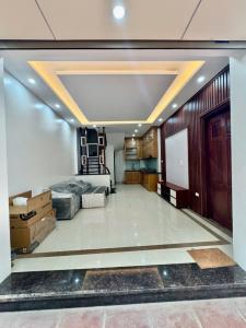 LÔ GÓC ĐẸP TẠI QUẬN BẮC TỪ LIÊM 35M X 5T, MT 4M, Ô TÔ, FULL NT XỊN SÒ HƠN 6 TỶ